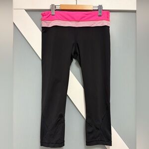 lululemon athletica- Black Cropped Pants with Pink Waistband